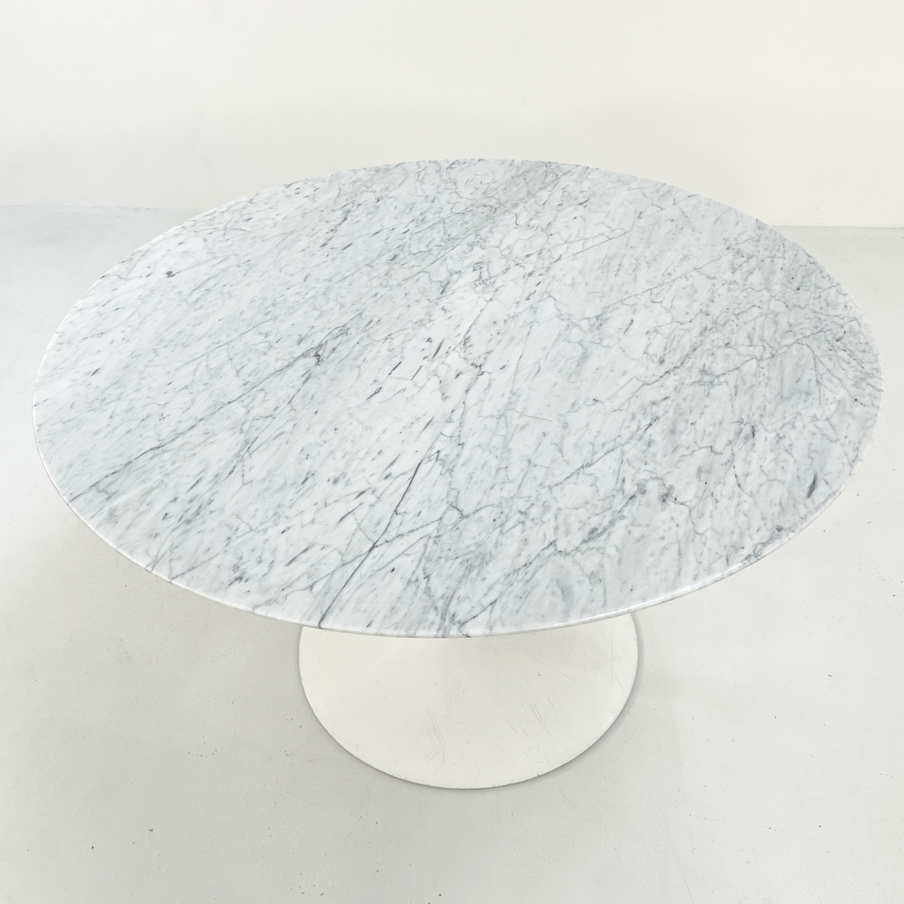 Marble table 120 cm Tulip by Eero Saarinen edited by Knoll, 1970s
