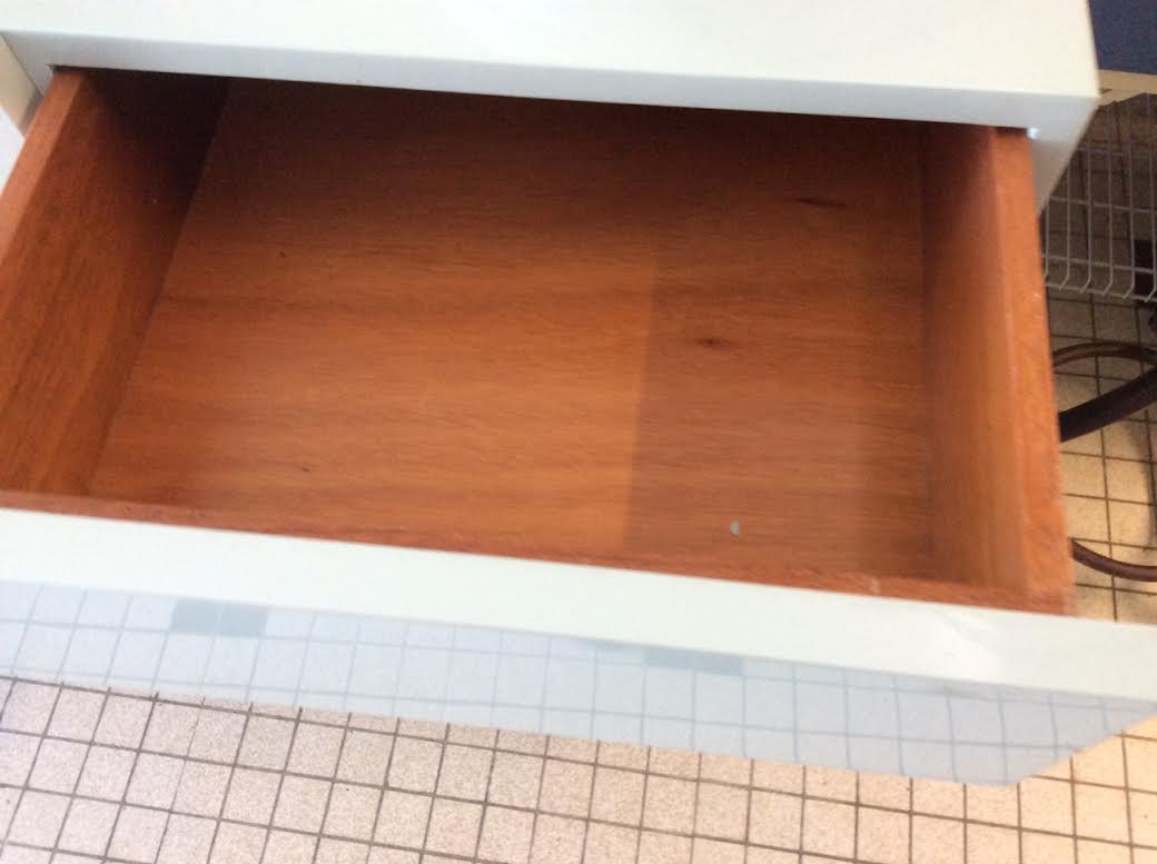 Chest of drawers low cabinet 18 drawers