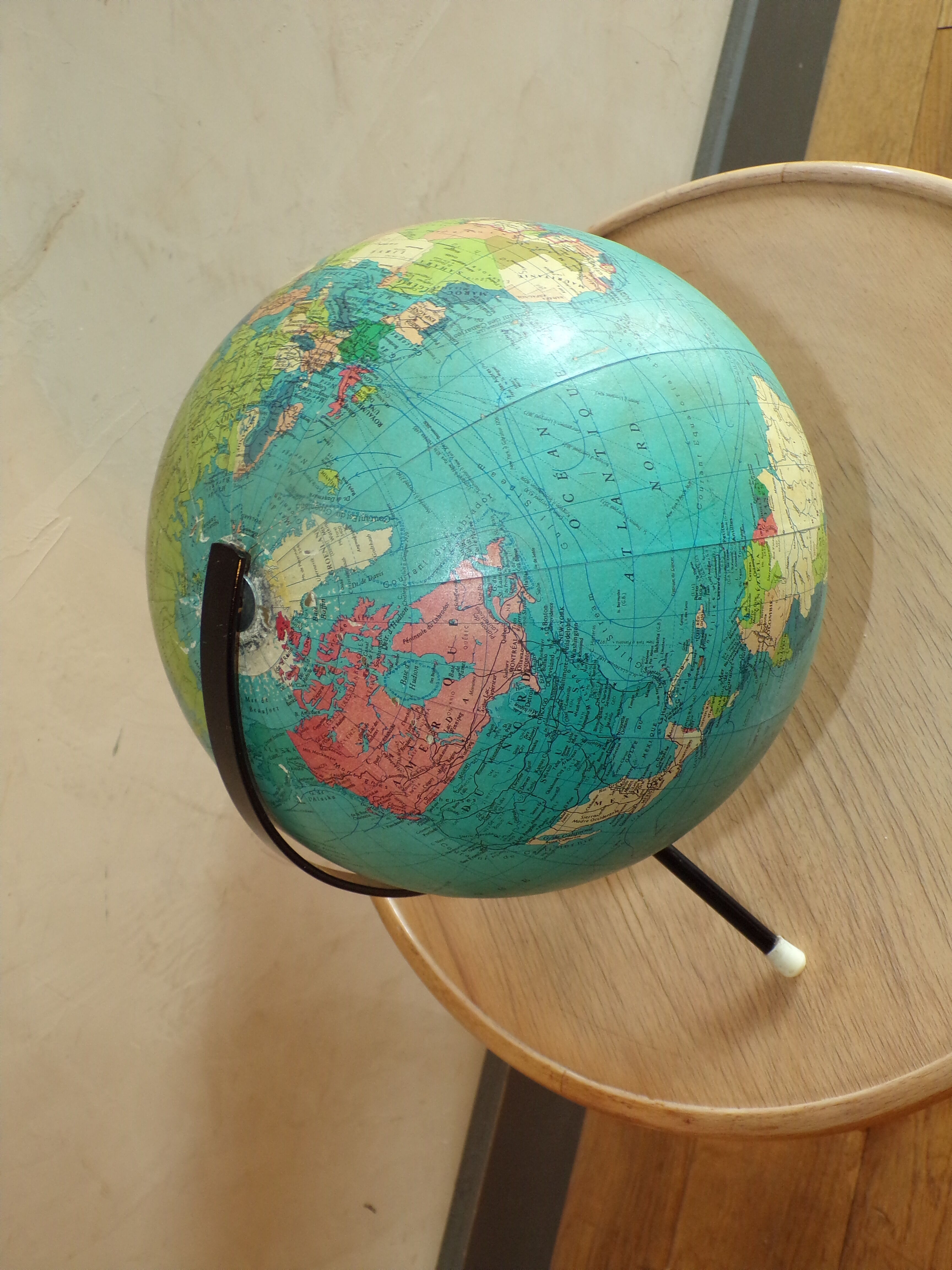 Earth globe vintage tripod