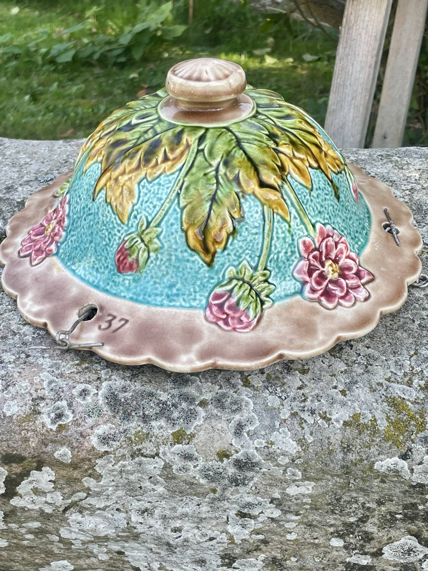 Suspended planter in slipware