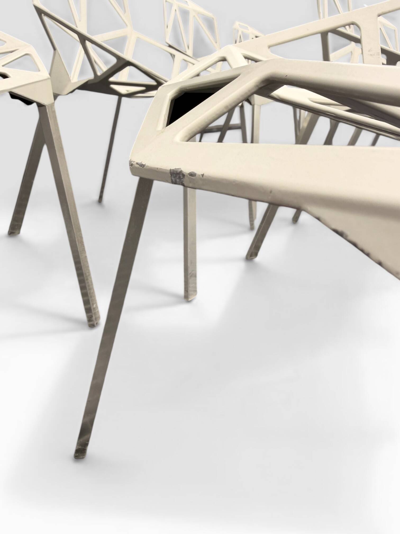 Set of 4 Chair One Cream Chairs – Magis (Louvre Origin)