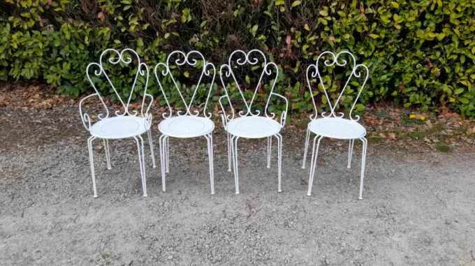 Garden furniture in wrought iron early 20th century