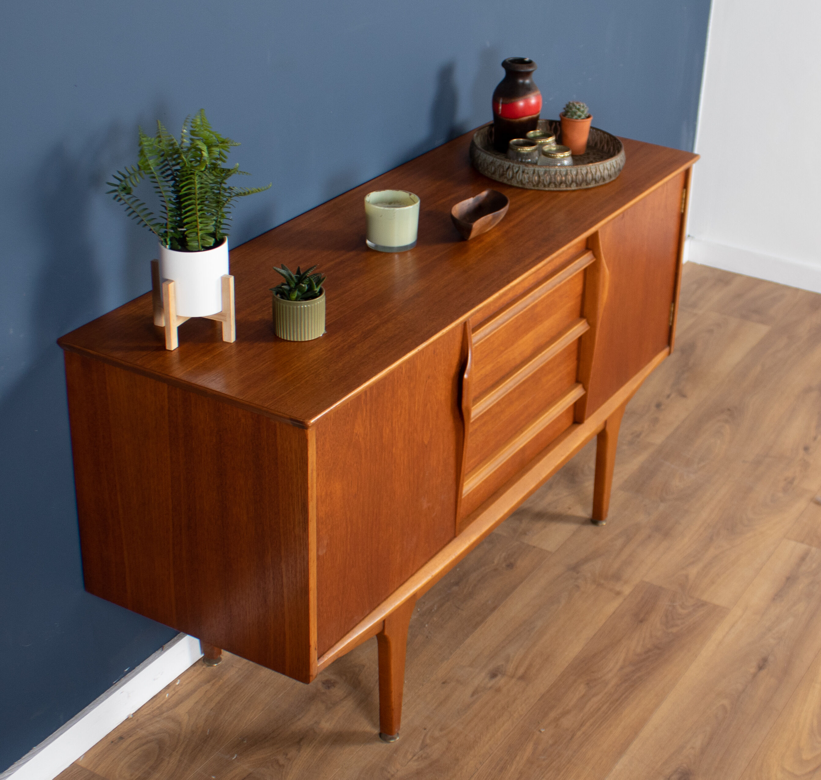 Enfilade Jentique 1960