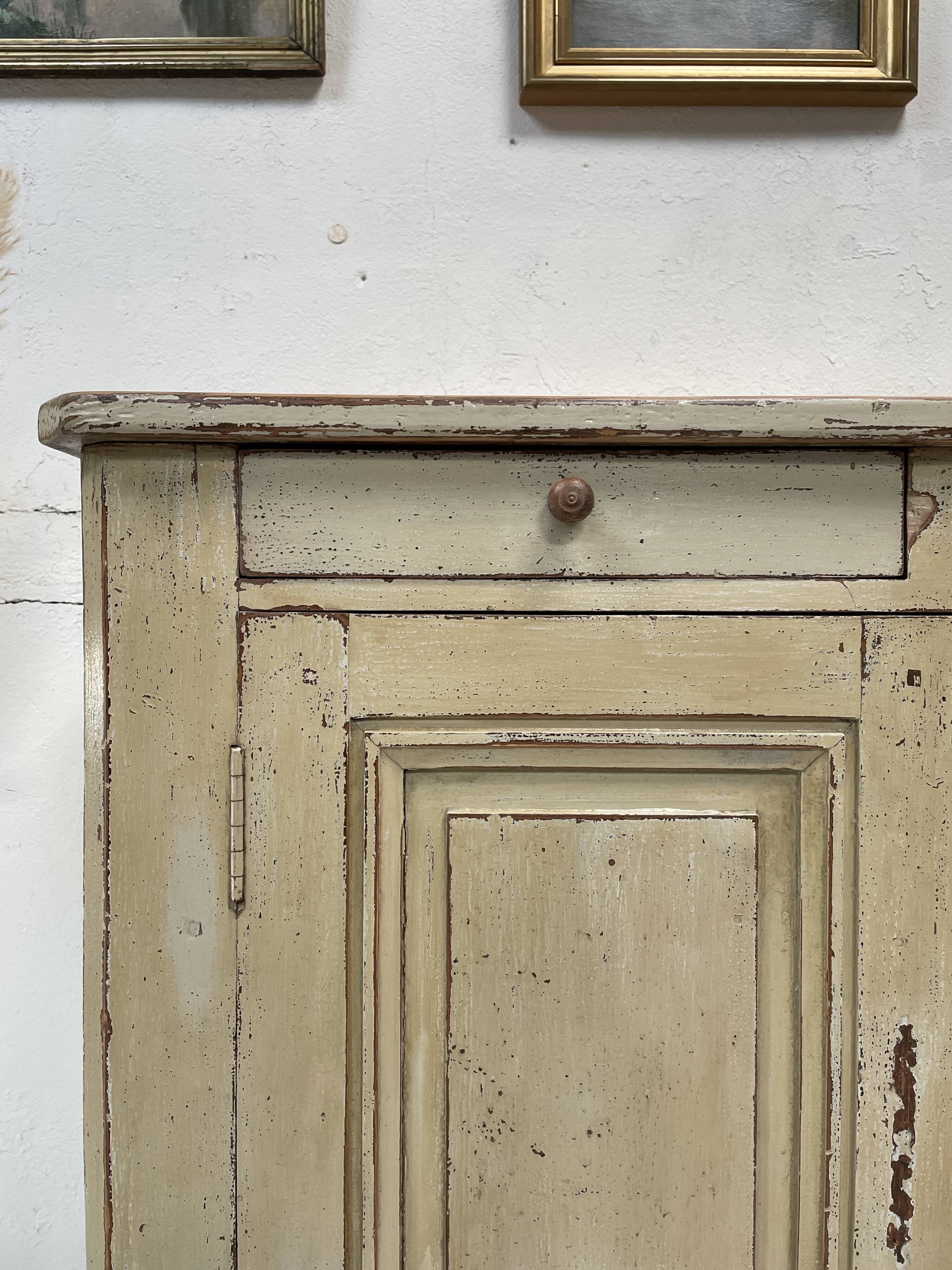 Parisian buffet in patinated wood, circa 1930.