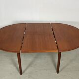 Danish round extending dining table in teak 1960s