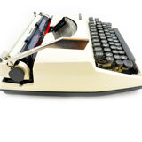 Triumph Adler Tippa white typewriter