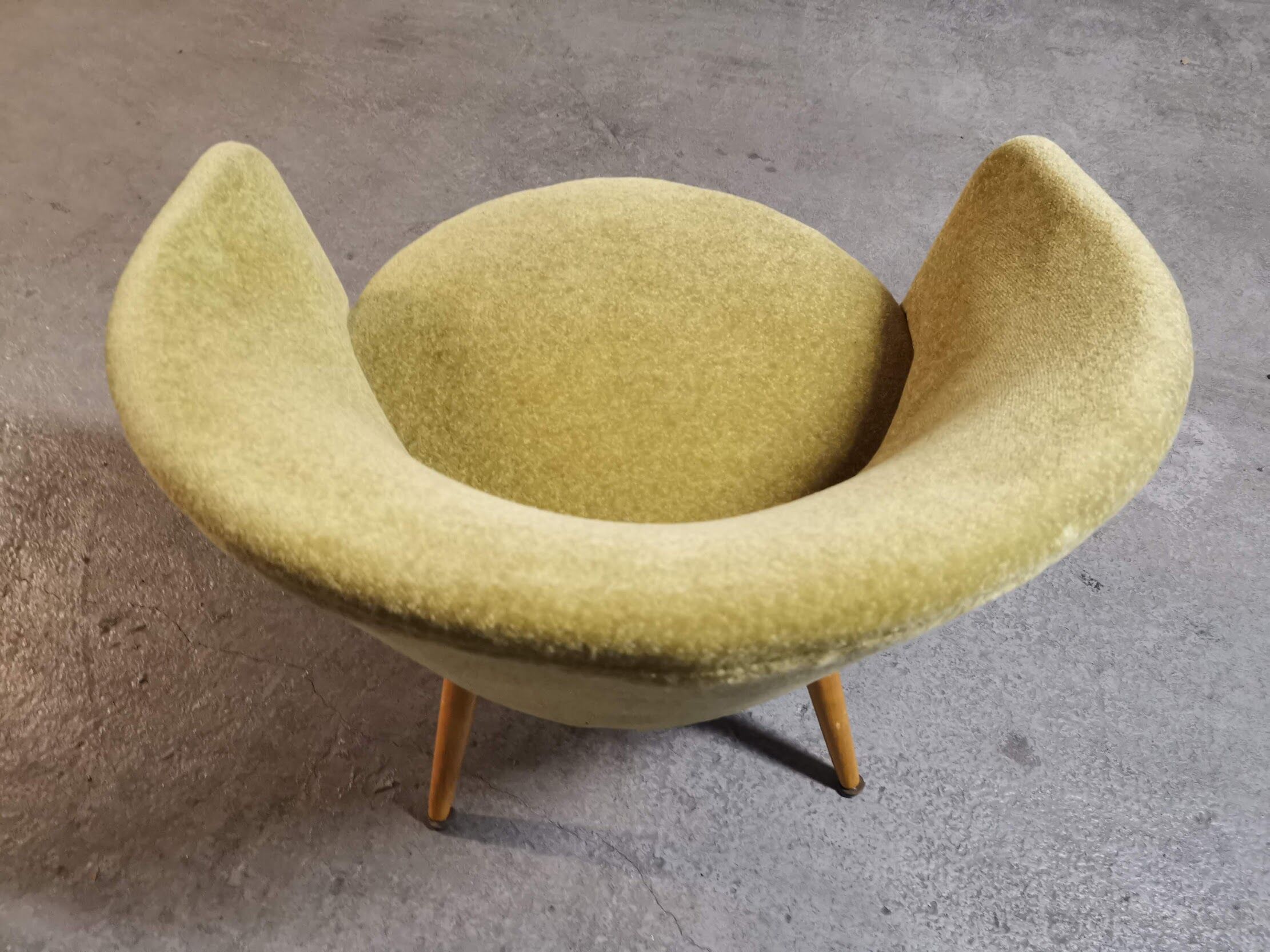 Chair round modernist graphic velvet thick yellow