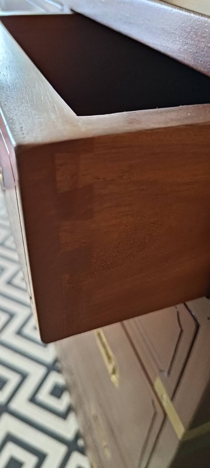 Marine chest of drawers