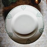 6 mismatched earthenware soup plates lot 8