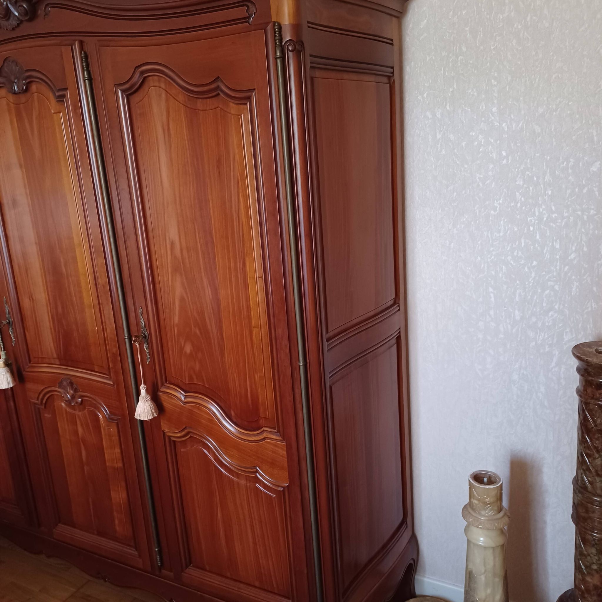 Armoire