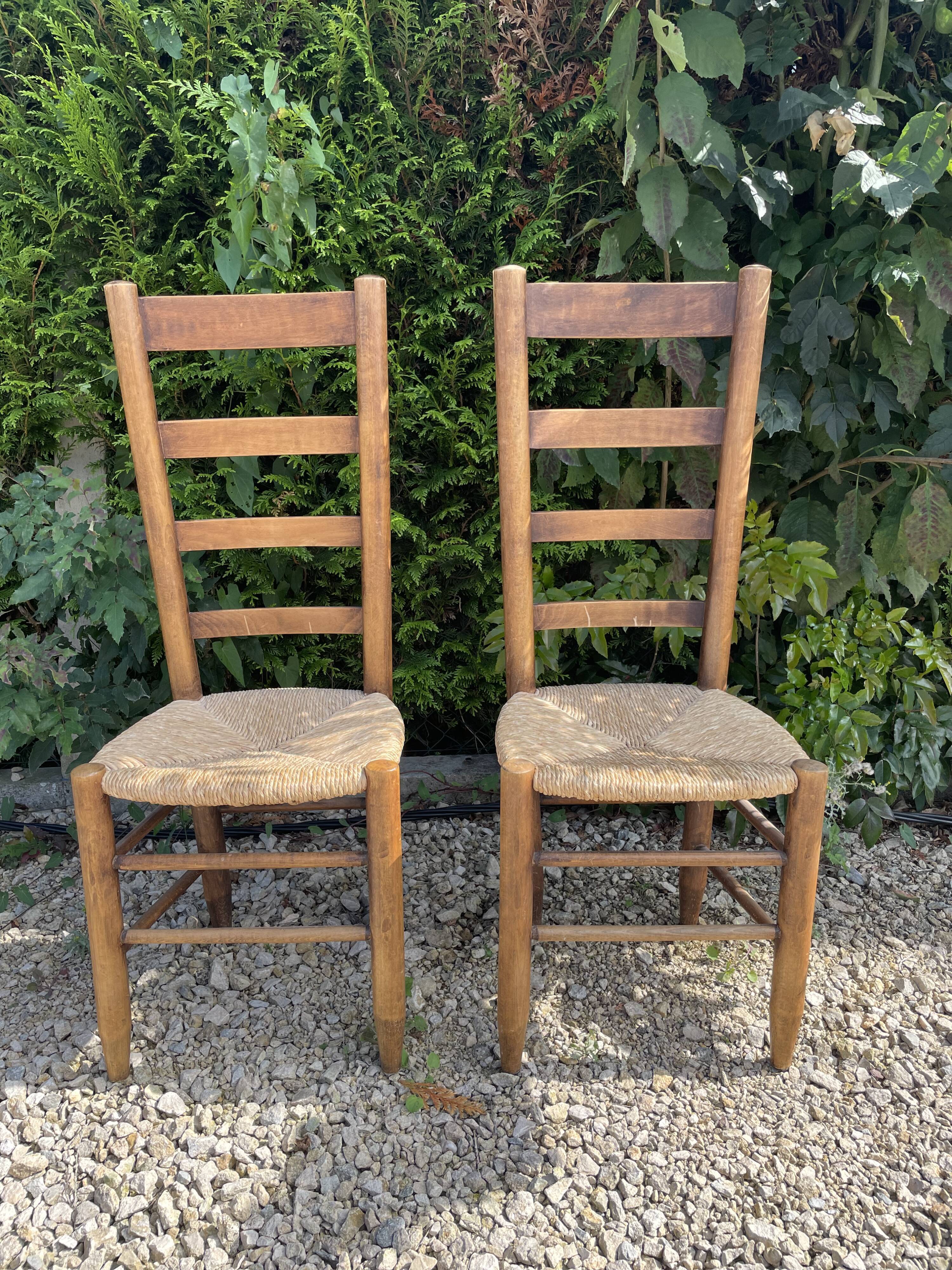 Set of 4 straw chairs