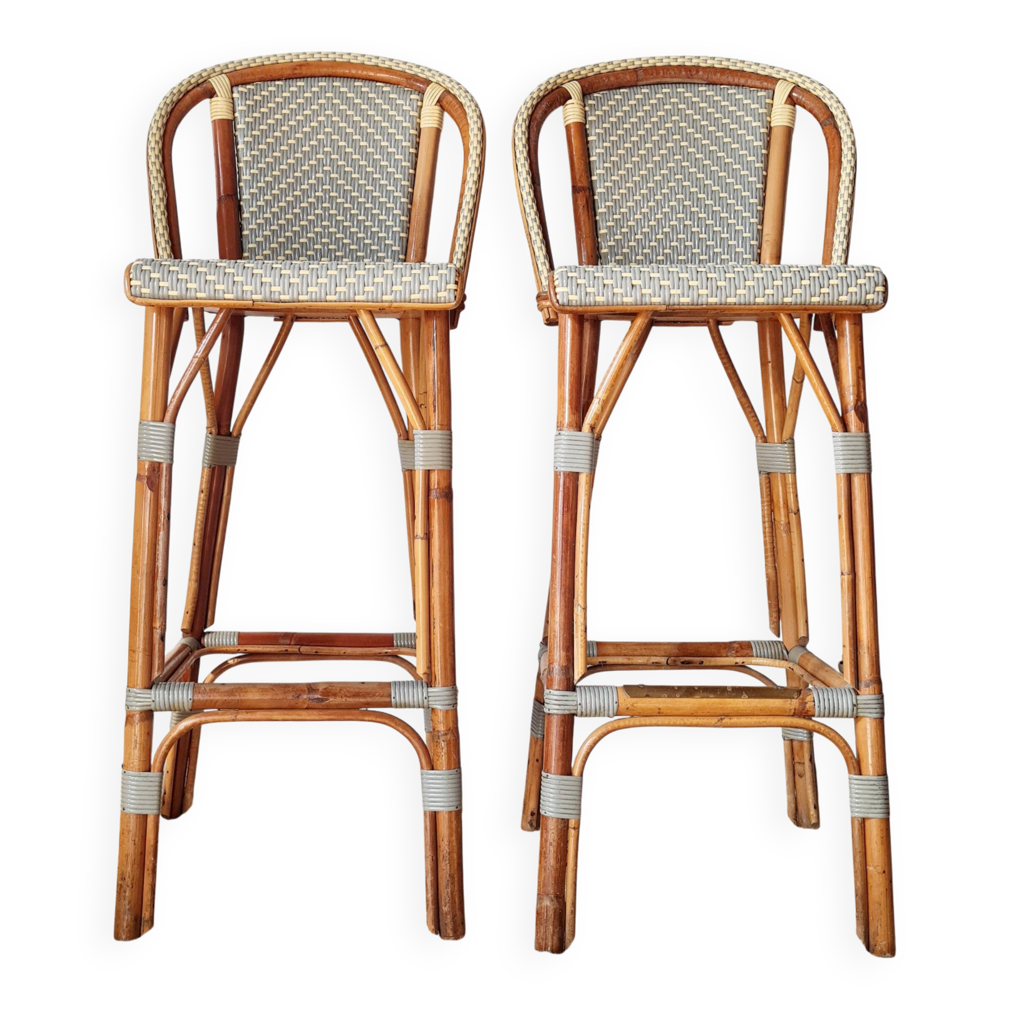Pair of vintage Gatti bar stools in two-tone rattan and caning.