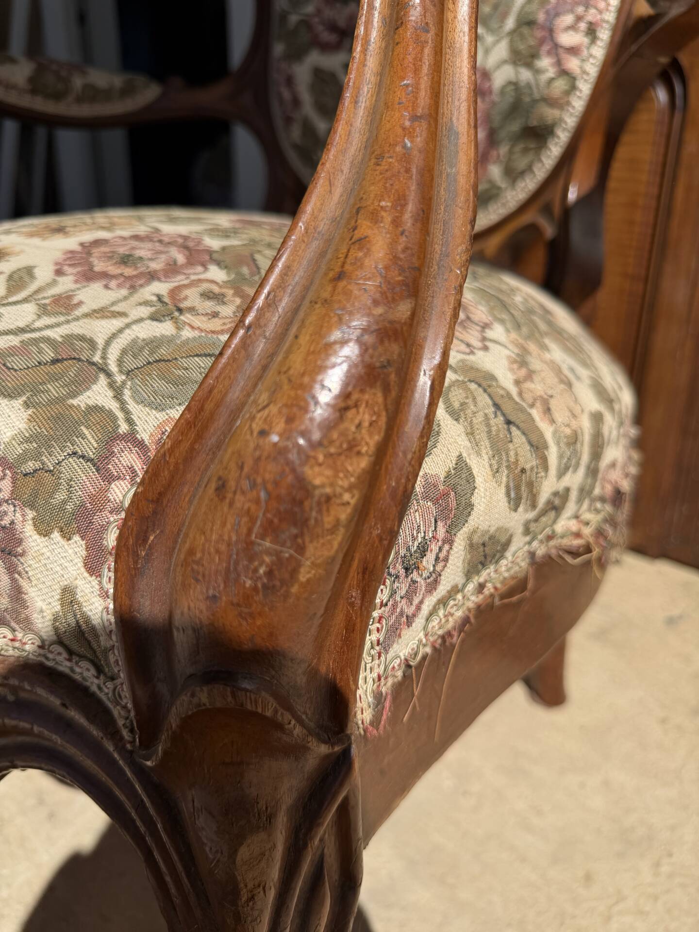 Antique Louis XV cabriolet armchair - floral fabric