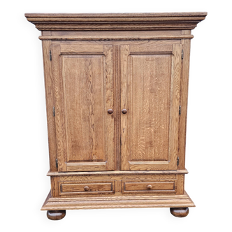 Armoire - penderie en chêne