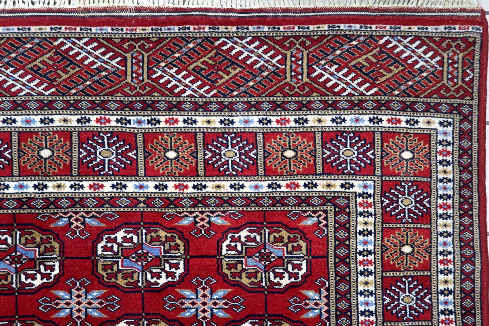 Vintage Uzbek Bukhara rug 122' x 213' 1960s - 1C1227