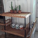 Wheels serving table