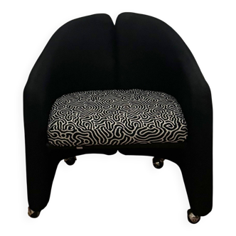 Italian armchair from the 1970s