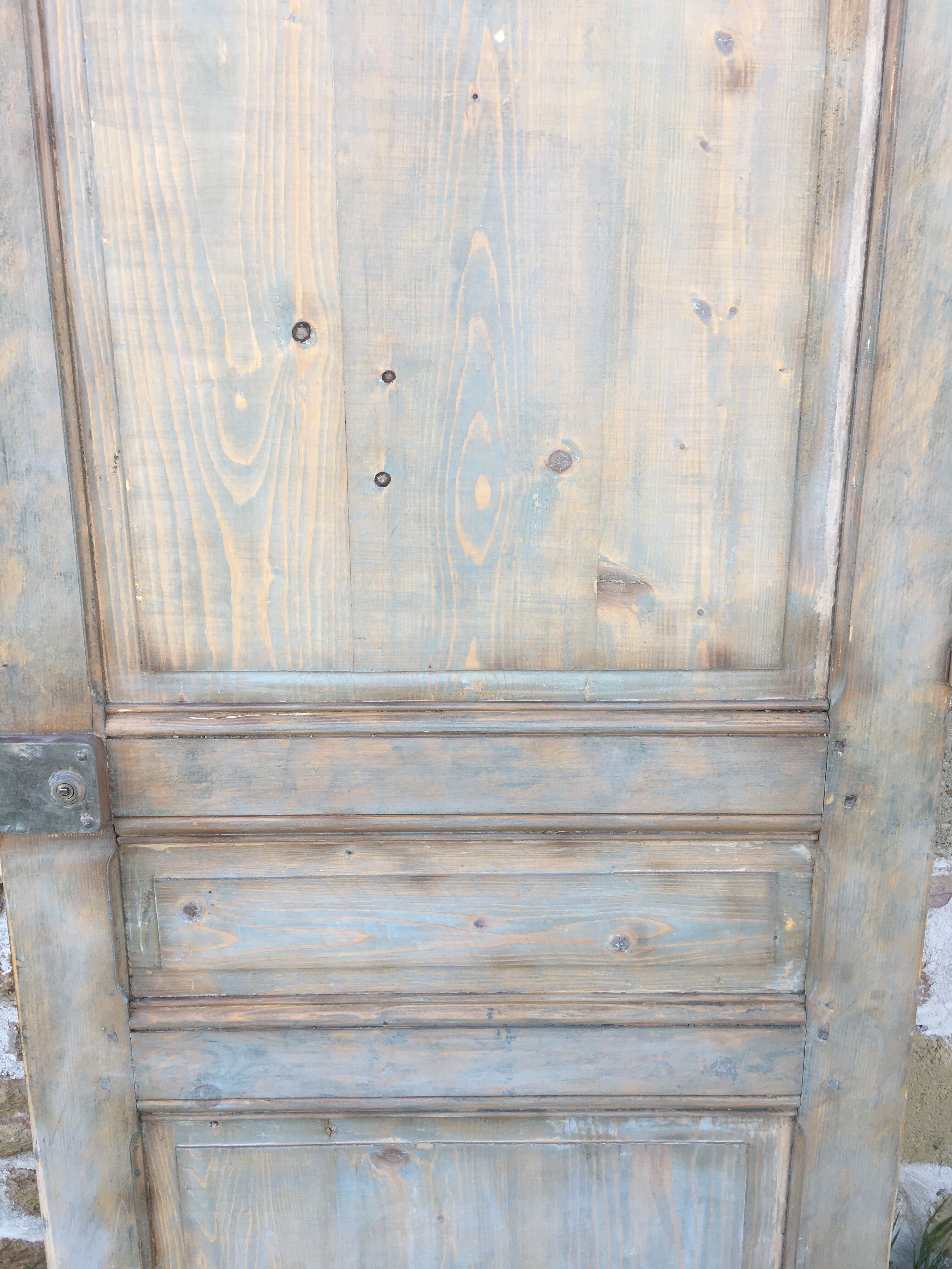 Raw wood pine door