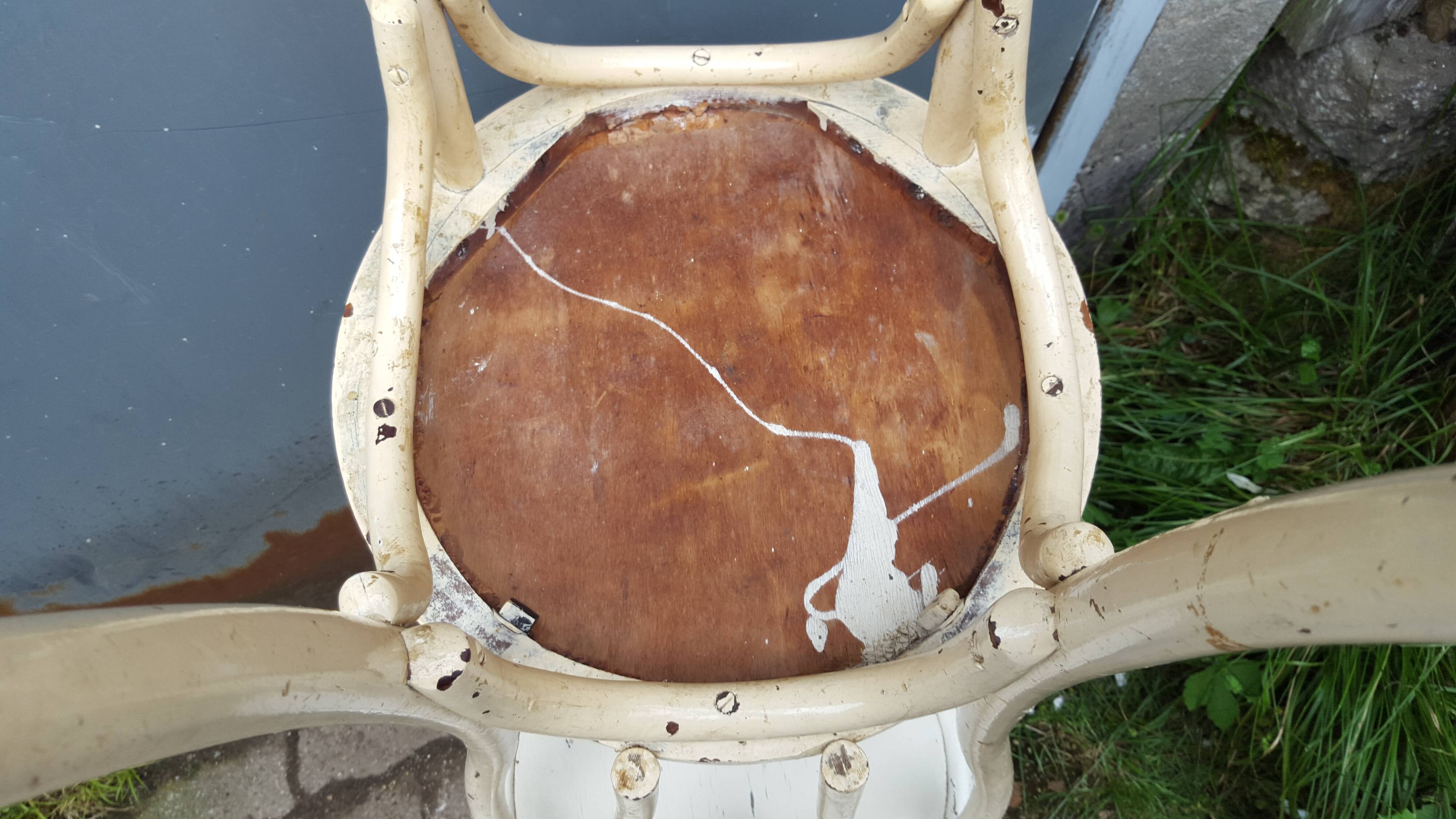 Pair of Baumann chairs made of curved wood