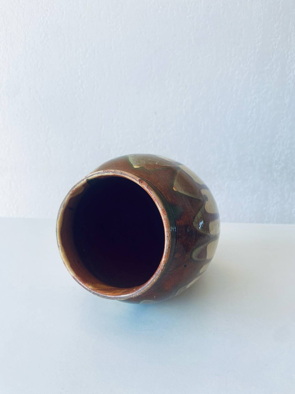 Vase ancien en terre cuite