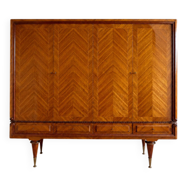 Armoire vintage 4 portes en bois à chevrons, miroir et pieds dorés