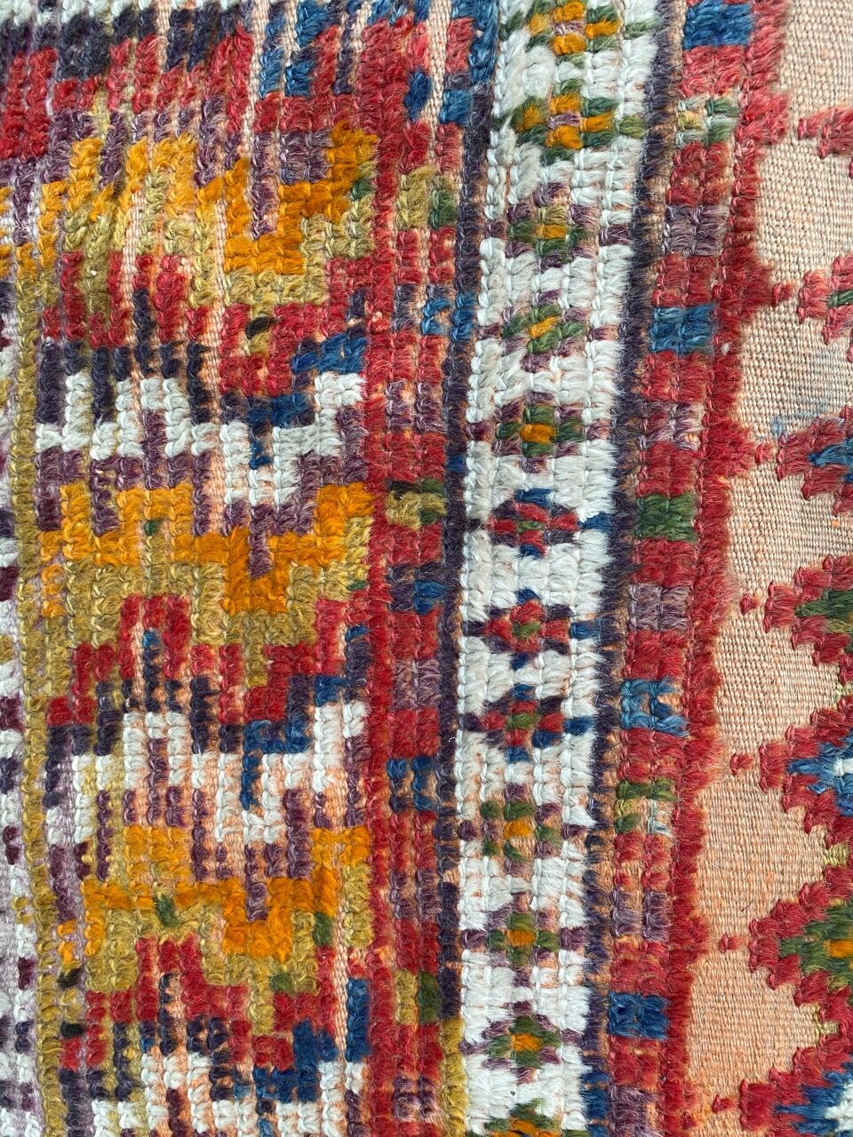 Moroccan handmade antique tribal rug 124x142 cm