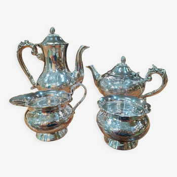 Silver metal tea and coffee set