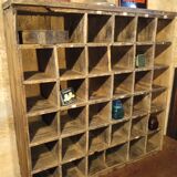 Workshop furniture with compartments