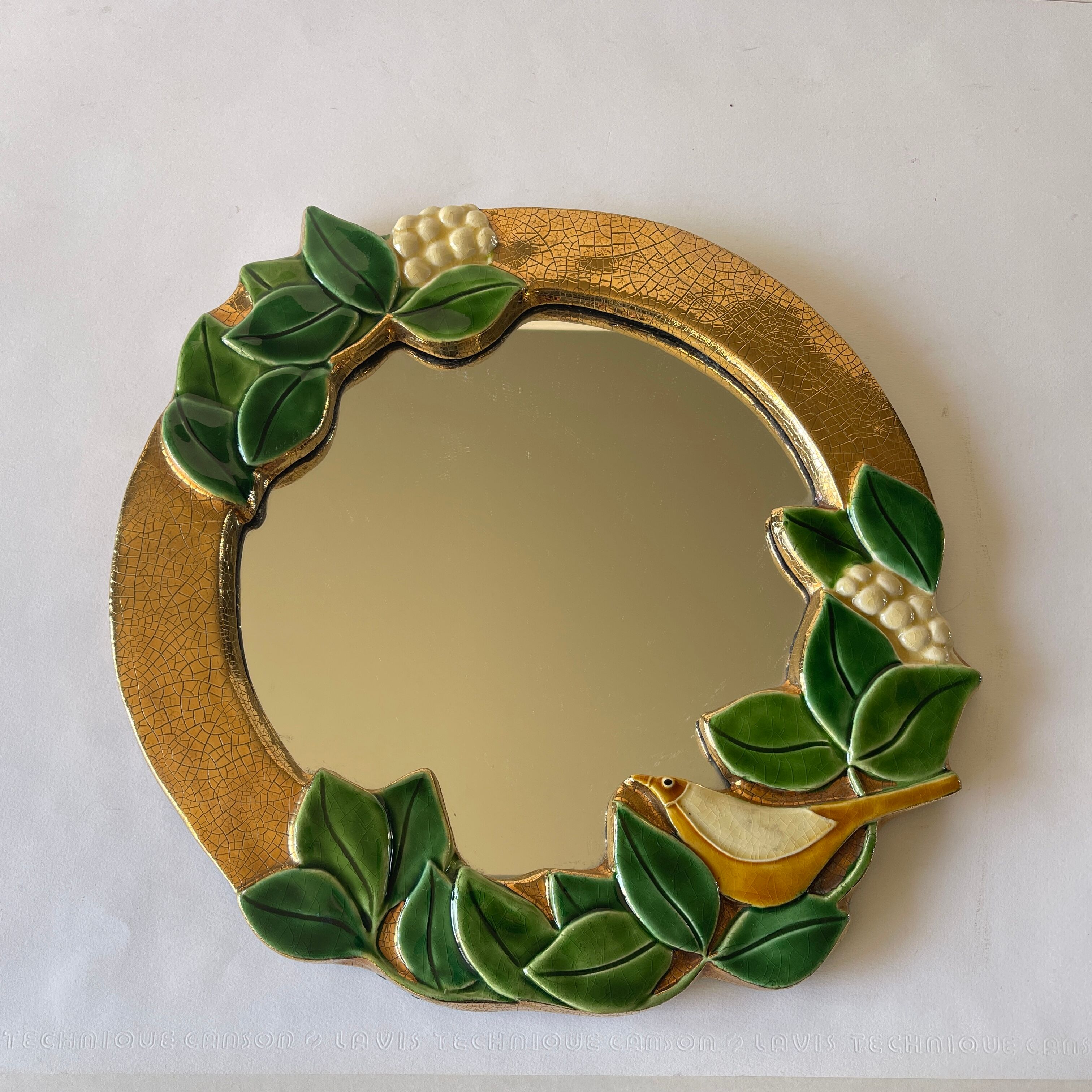 Miroir en céramique de Mithé Espelt