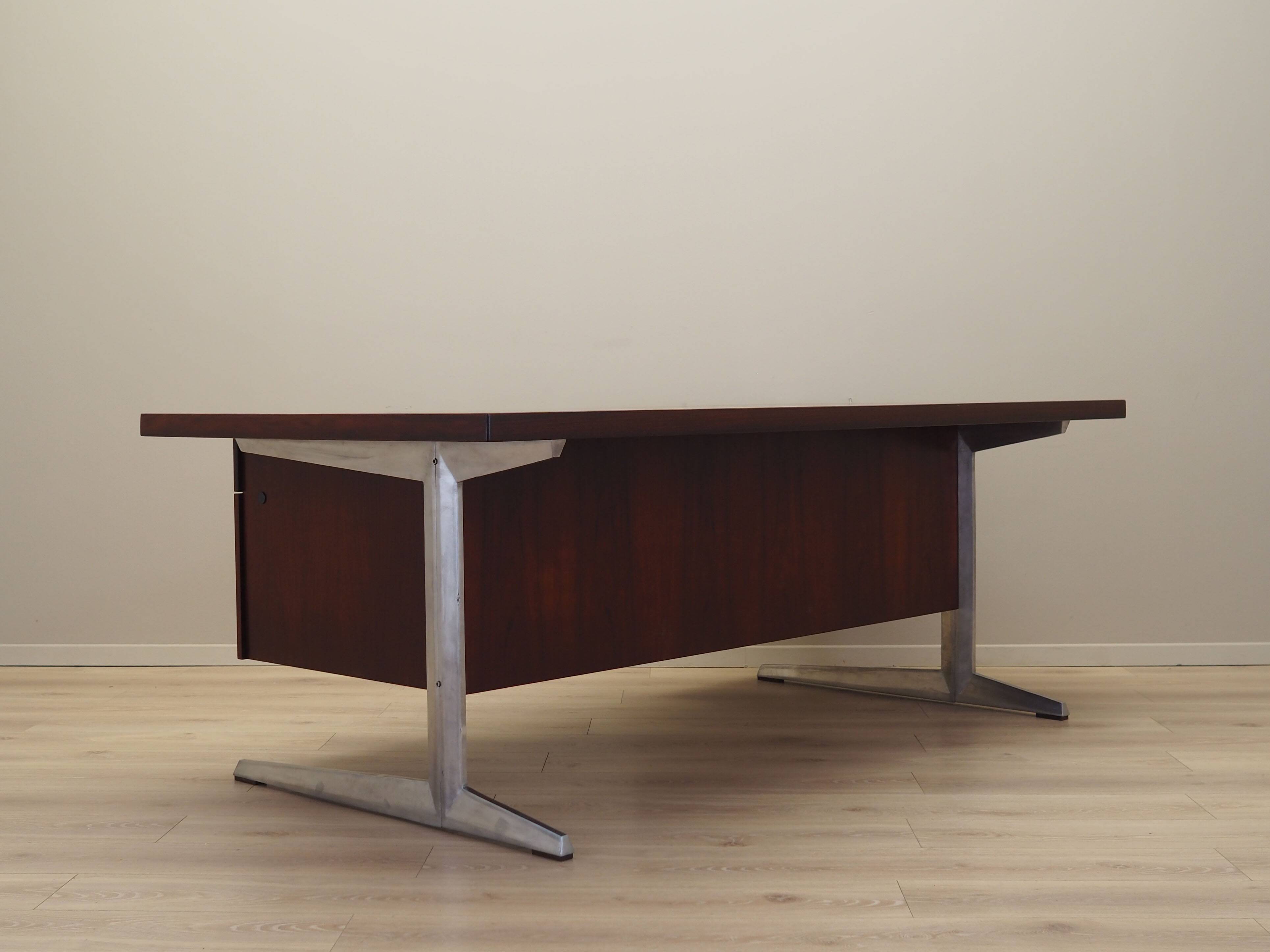 Bureau en palissandre, design danois, années 1970, designer : Marius Byrialsen, fabricant : Nipu Møbler