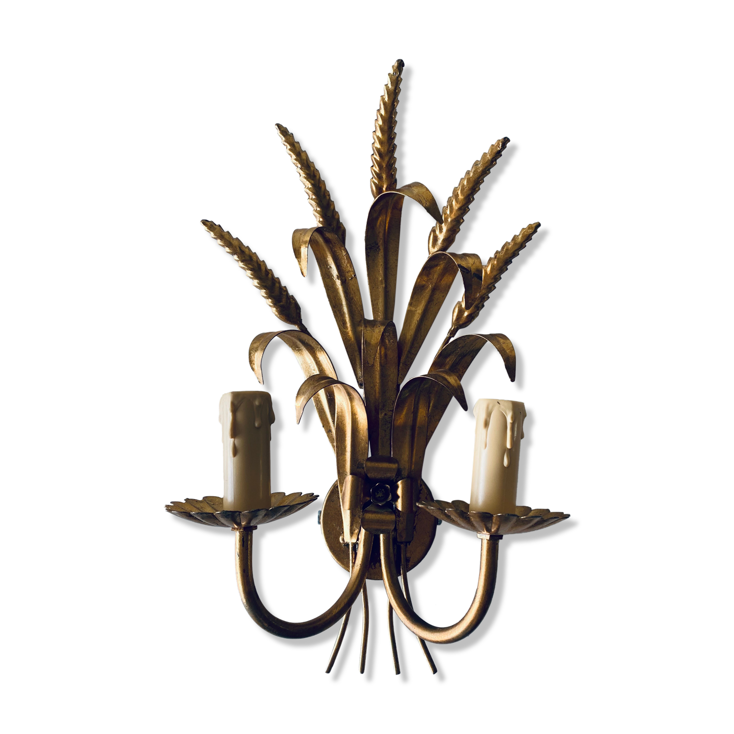 Double golden spike wall lamp