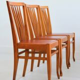 Set of 6 vintage chairs from the 1960s.