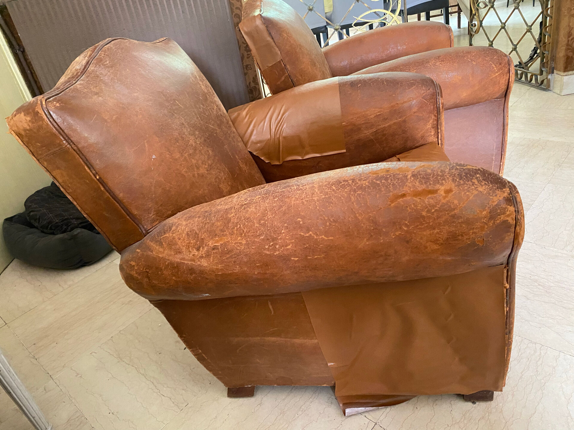 2 vintage club armchairs