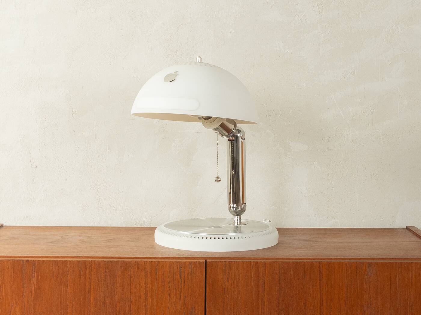Lampe de table Apple iMac G4, vintage