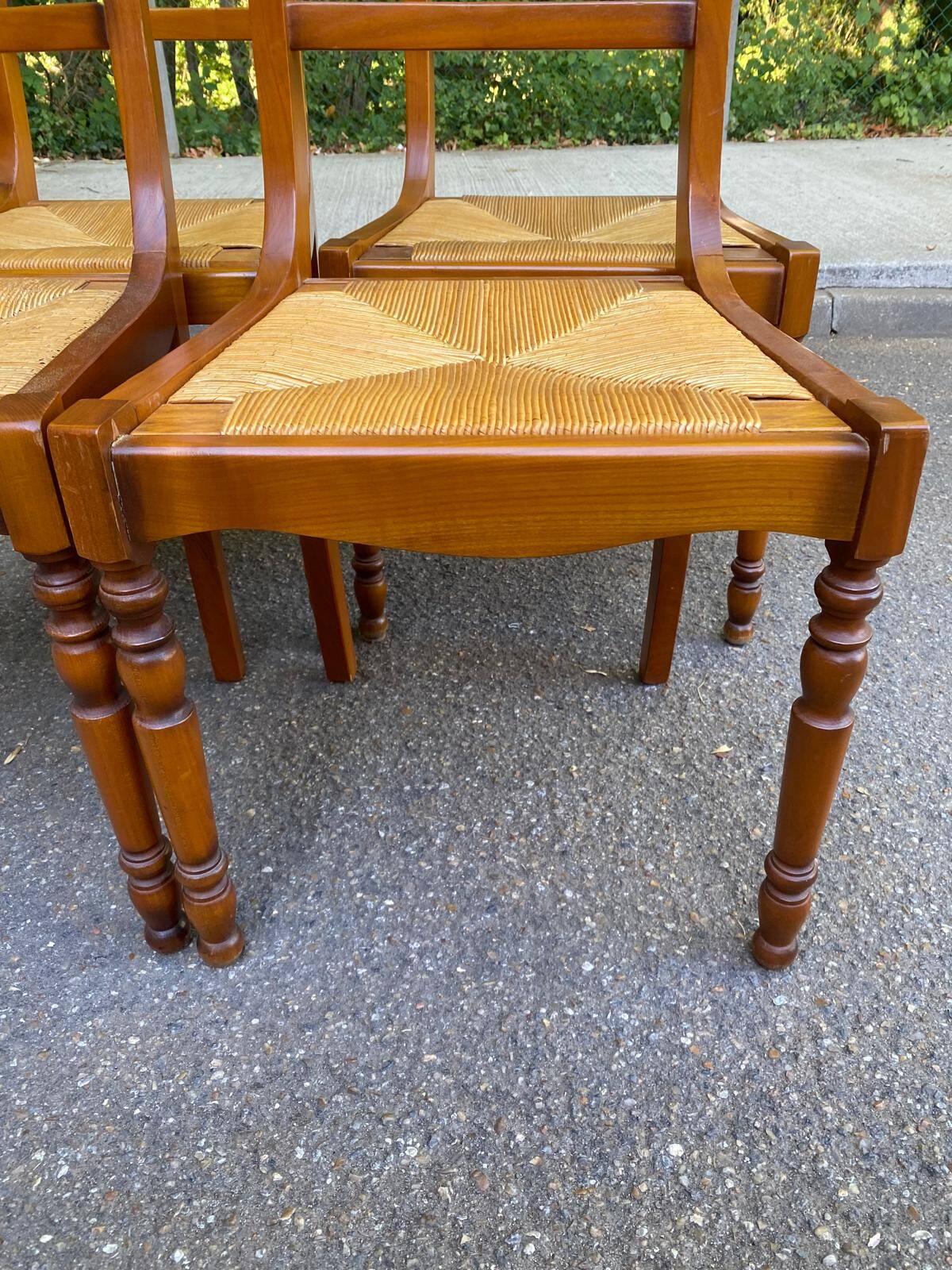 4 chaises de salle à manger en bois massif paillées 80s
