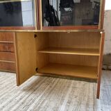 Mahey bookcase in elm and XXL brass