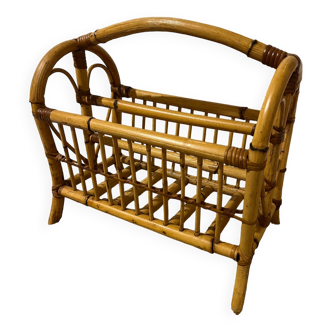 Bamboo wicker magazine holder