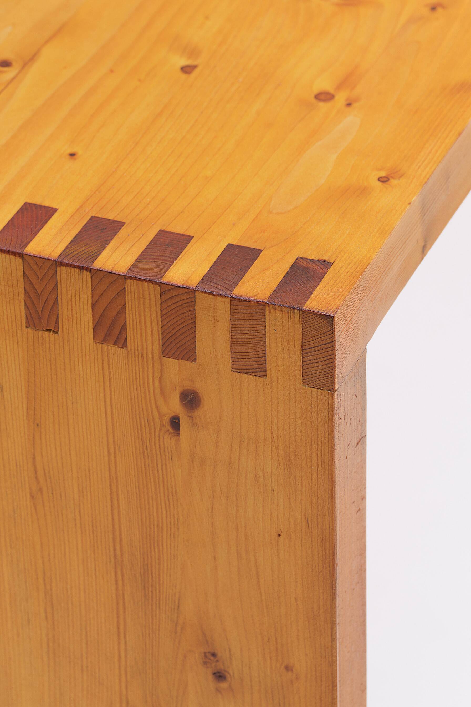Desk in Solid Pine - Ate van Apeldoorn