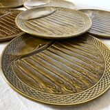 Khaki slip asparagus plates