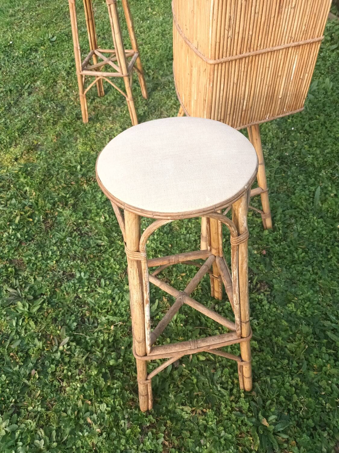 Bar en rotin vintage