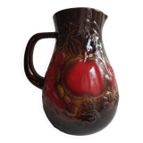 Vase cruche en céramique marron numéroté d'Allemagne de l'Ouest à décor de fruits rouges