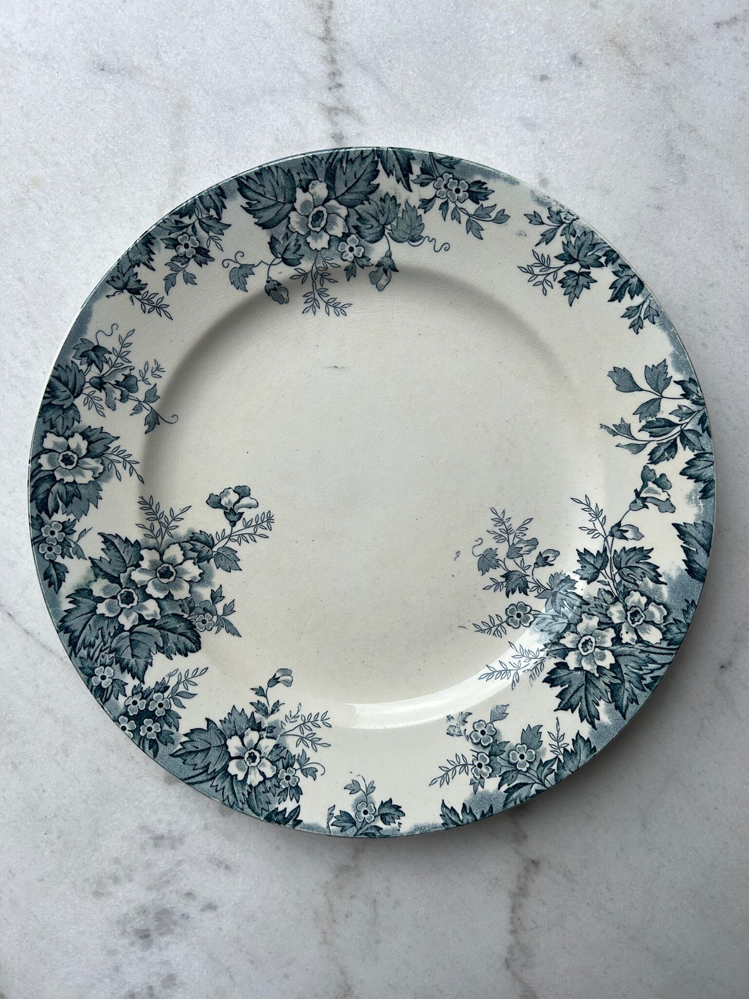 Ter de Fer Saint Amand presentation dish