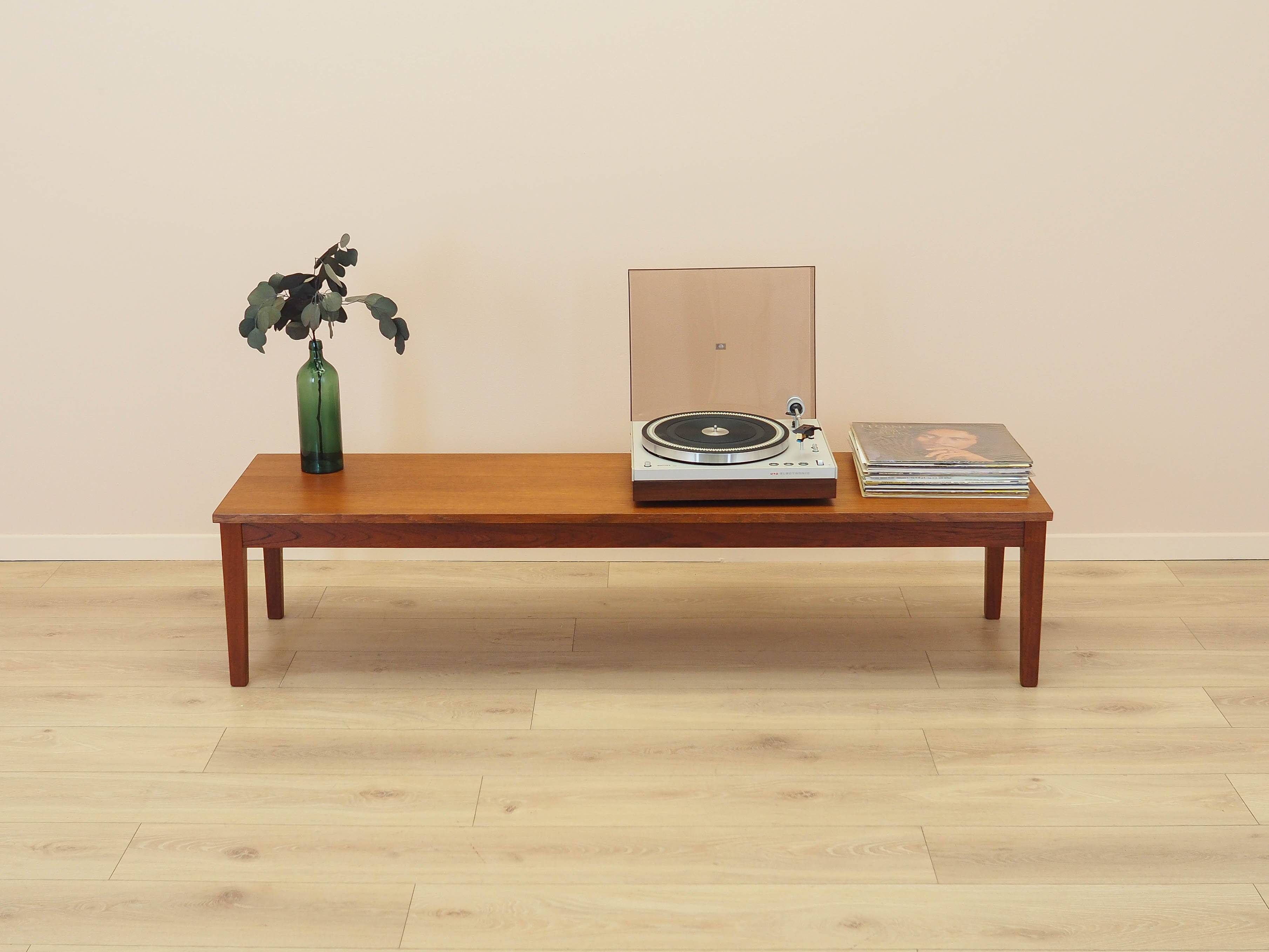 Lowboard, design danois, années 1970, fabriqué au Danemark