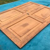 Double closet door