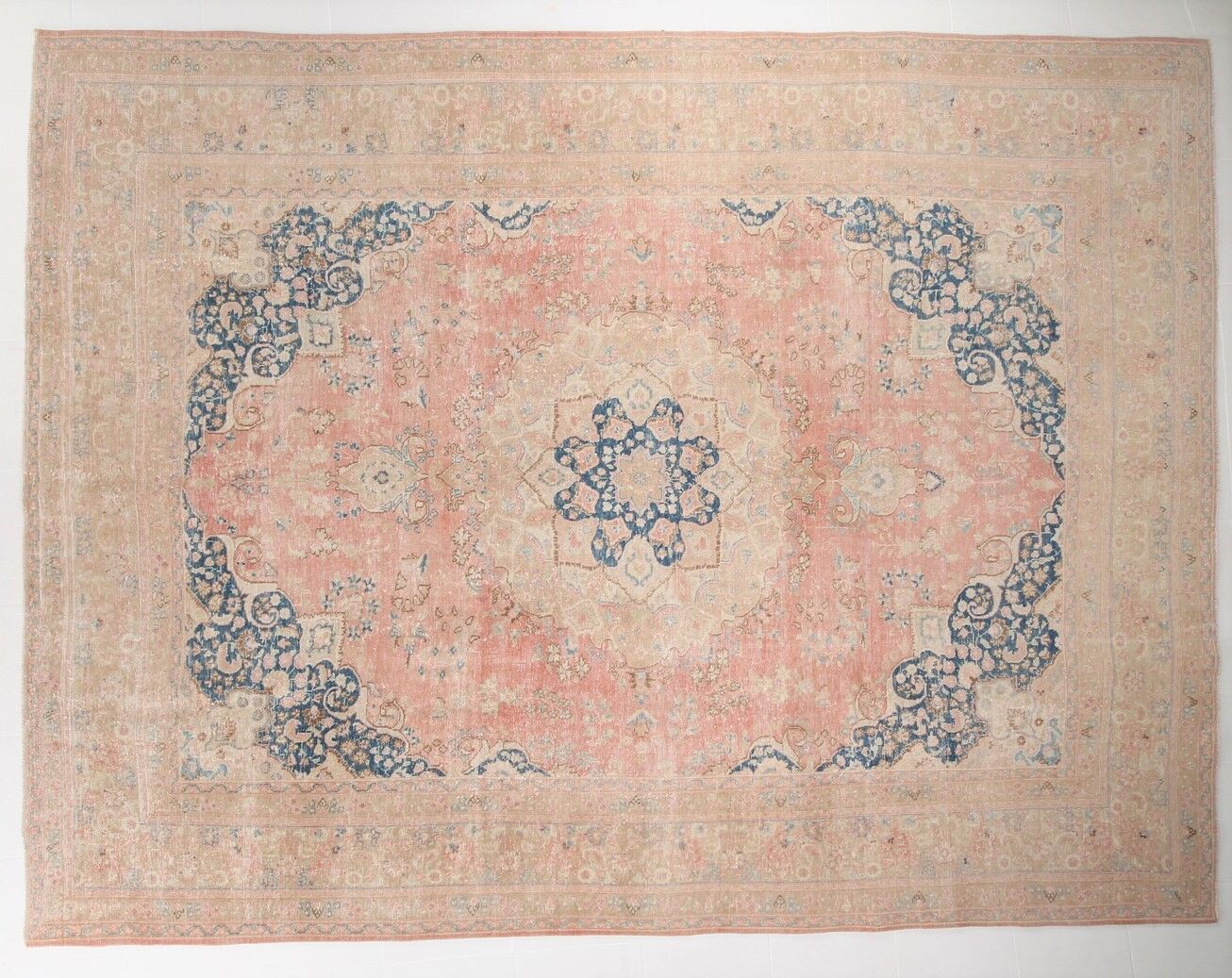 9x12 blue and pink persian rug 380x285cm