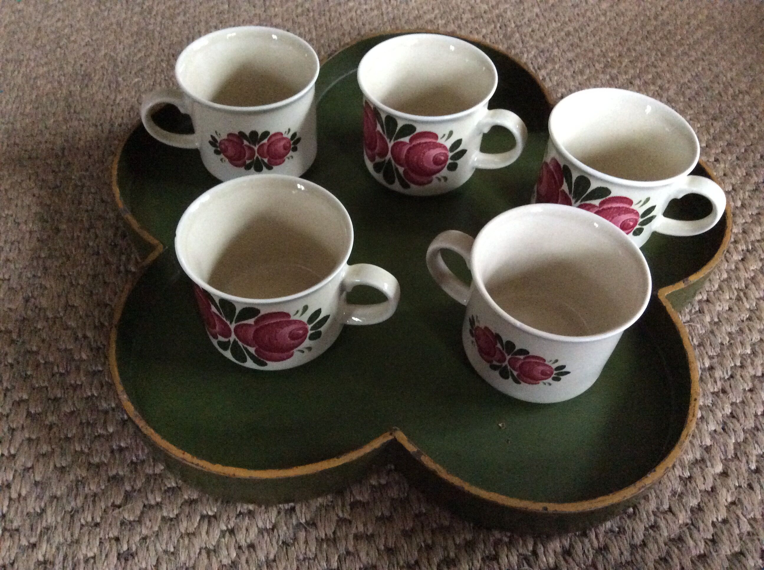 Series of 5 cups