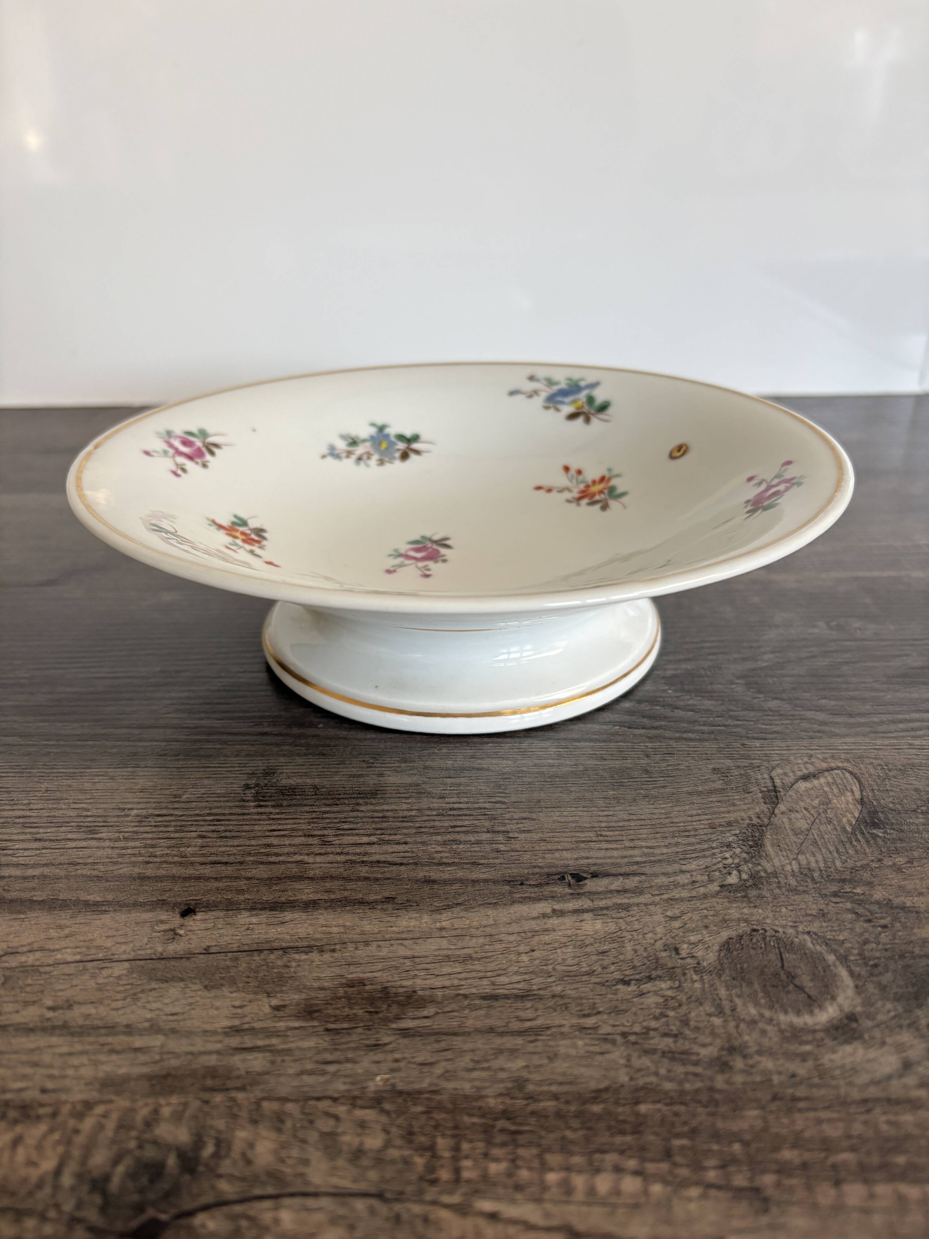 Low compote in Paris porcelain