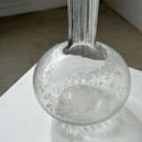 Engraved vintage wine decanter (cork reported)
