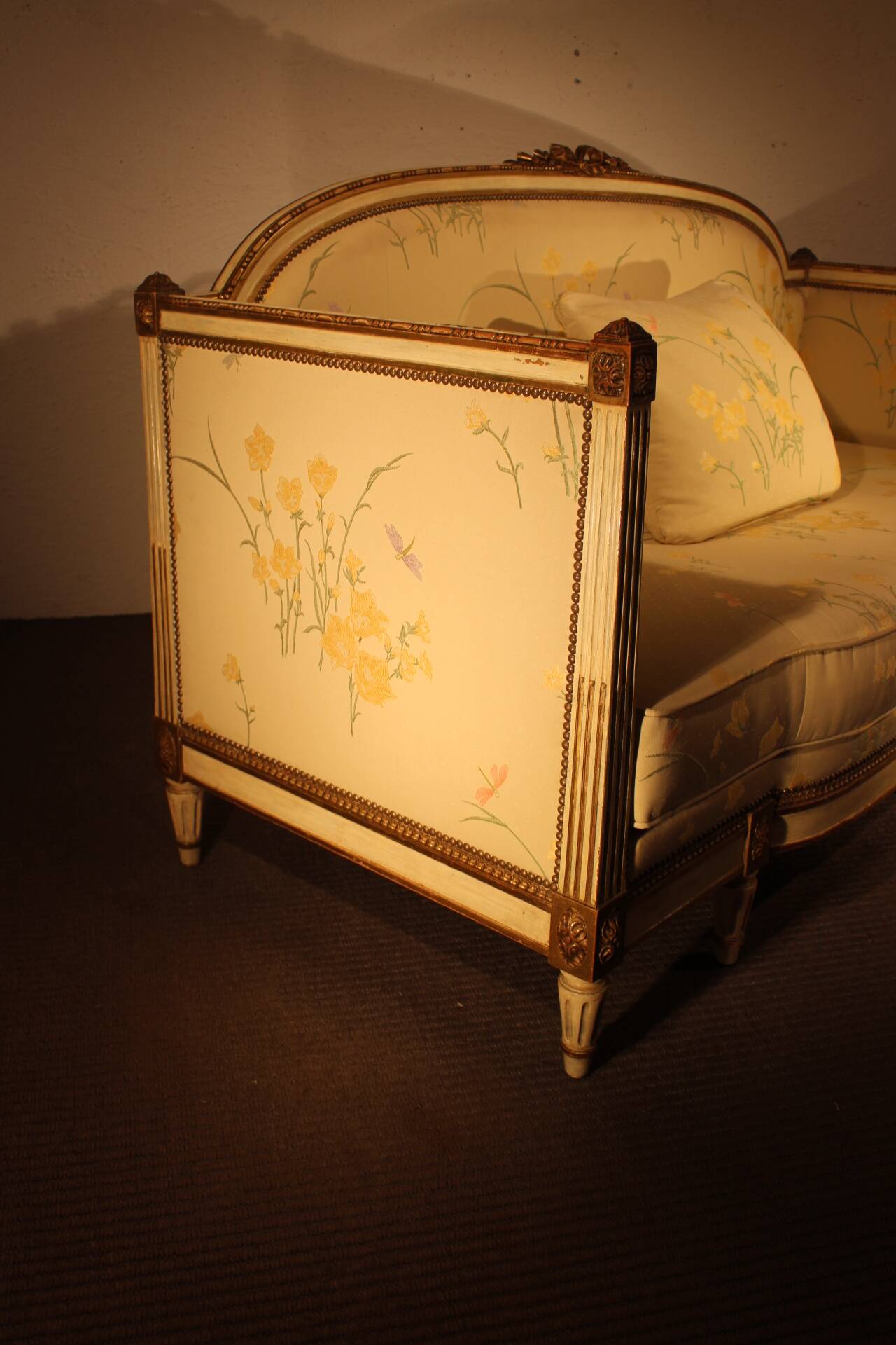 Louis XVI bergère sofa