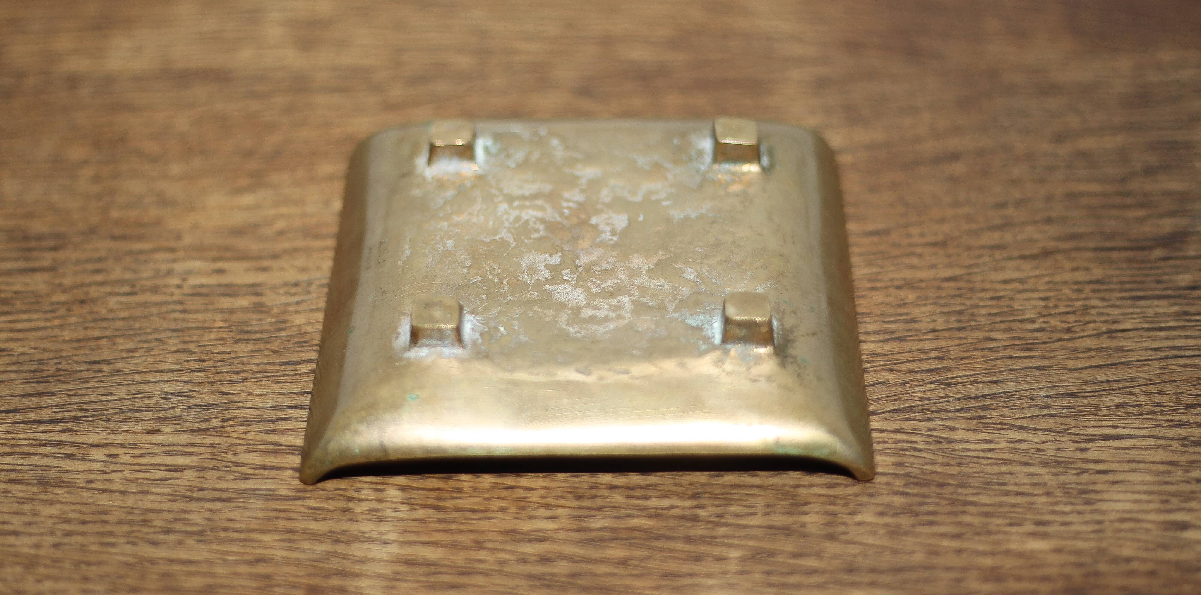 Bronze cup signed Jacques Lauterbach, empty pocket Brutalist bronze, abstract, collection, decoration